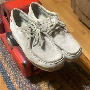 Clarks Wallabee size 9.